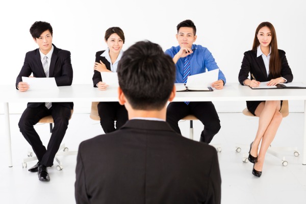 採用の強い味方！人材紹介の特徴やメリットとは